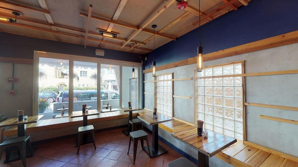 Rock Hostal